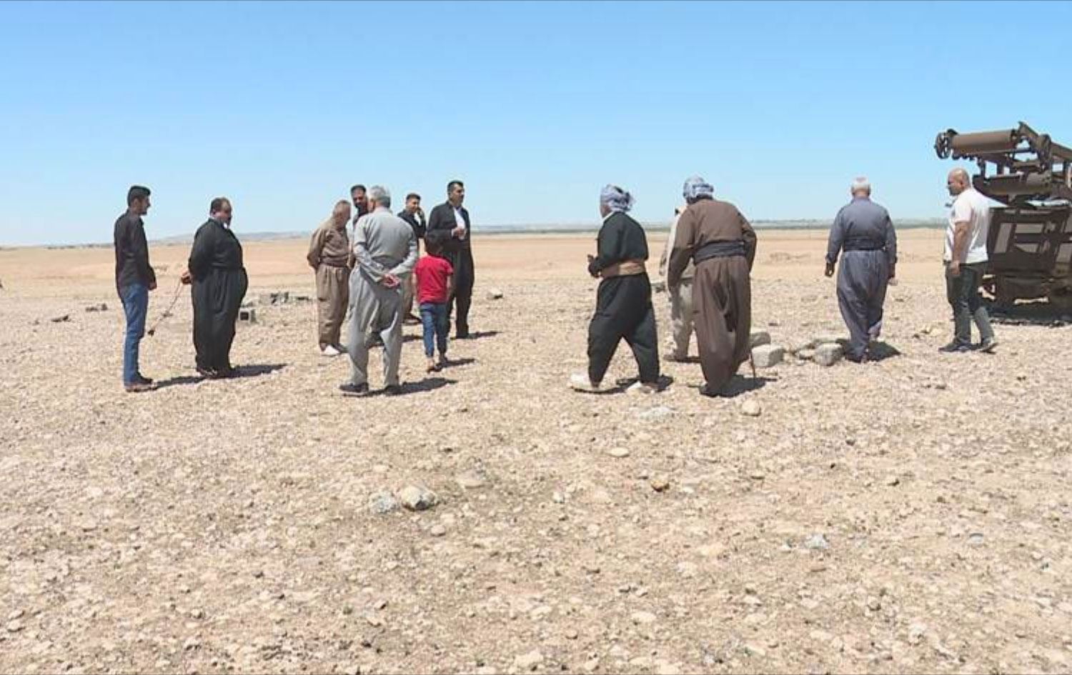 لە گوێڕ 180 جووتیار رێگەیان پێنادرێت بەرهەمە کشتوکاڵییەکانیان دروێنە بکەن