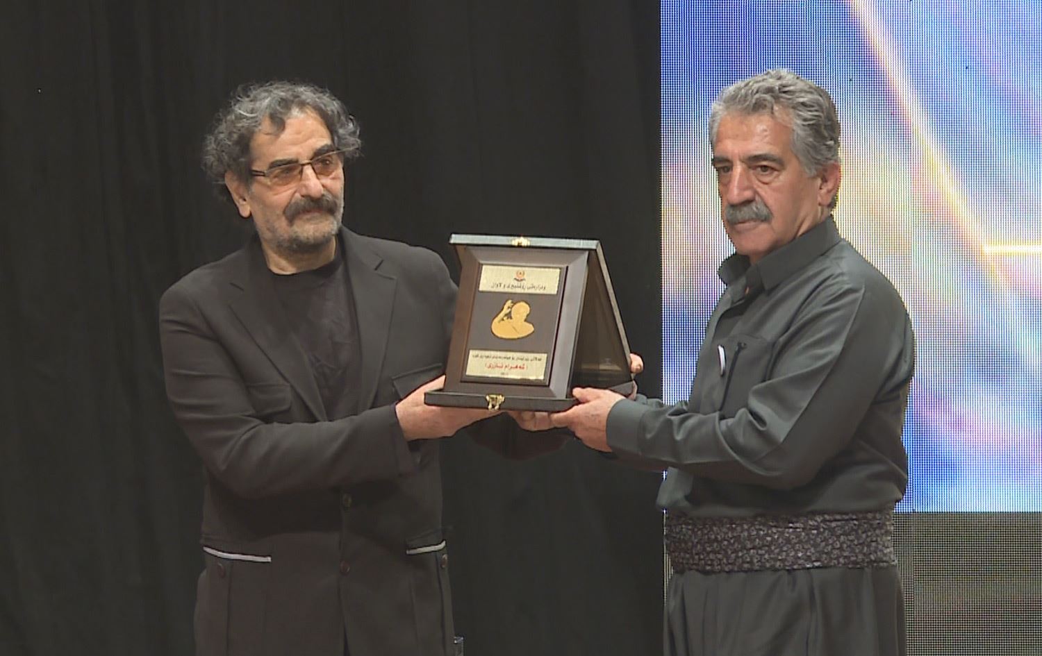 شەهرام نازری: خەڵاتی کوردستان گەورەترین شانازیی ژیانی هونەریمە