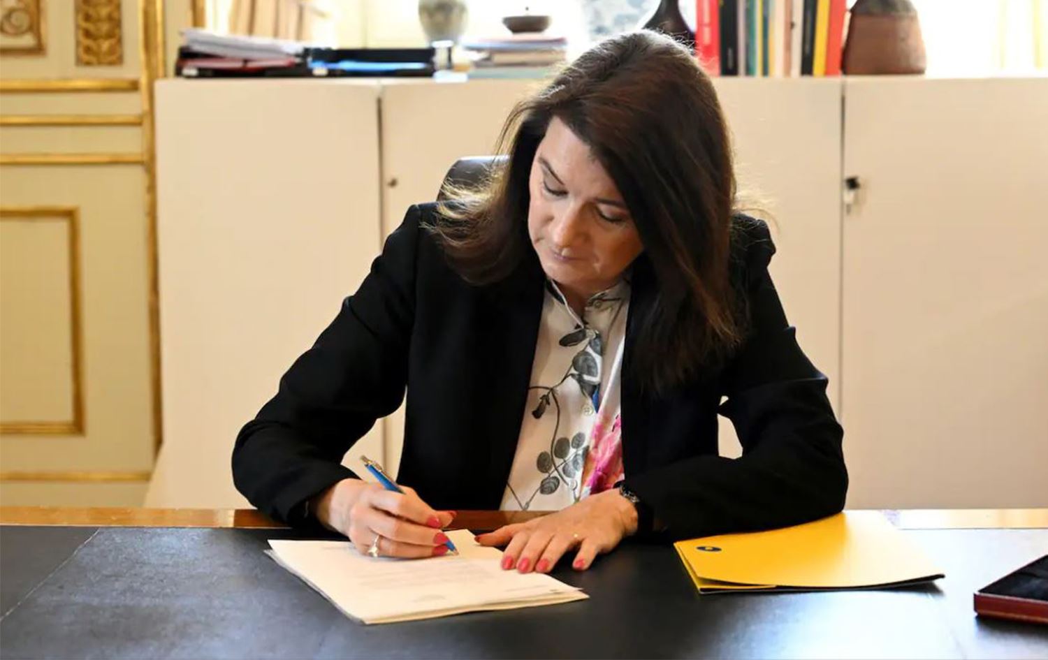 İsveç NATO üyelik belgesini imzaladı