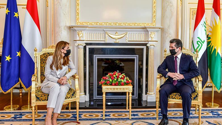 Mesrûr Barzanî û Dîlan Yeşîlgoz civiyan