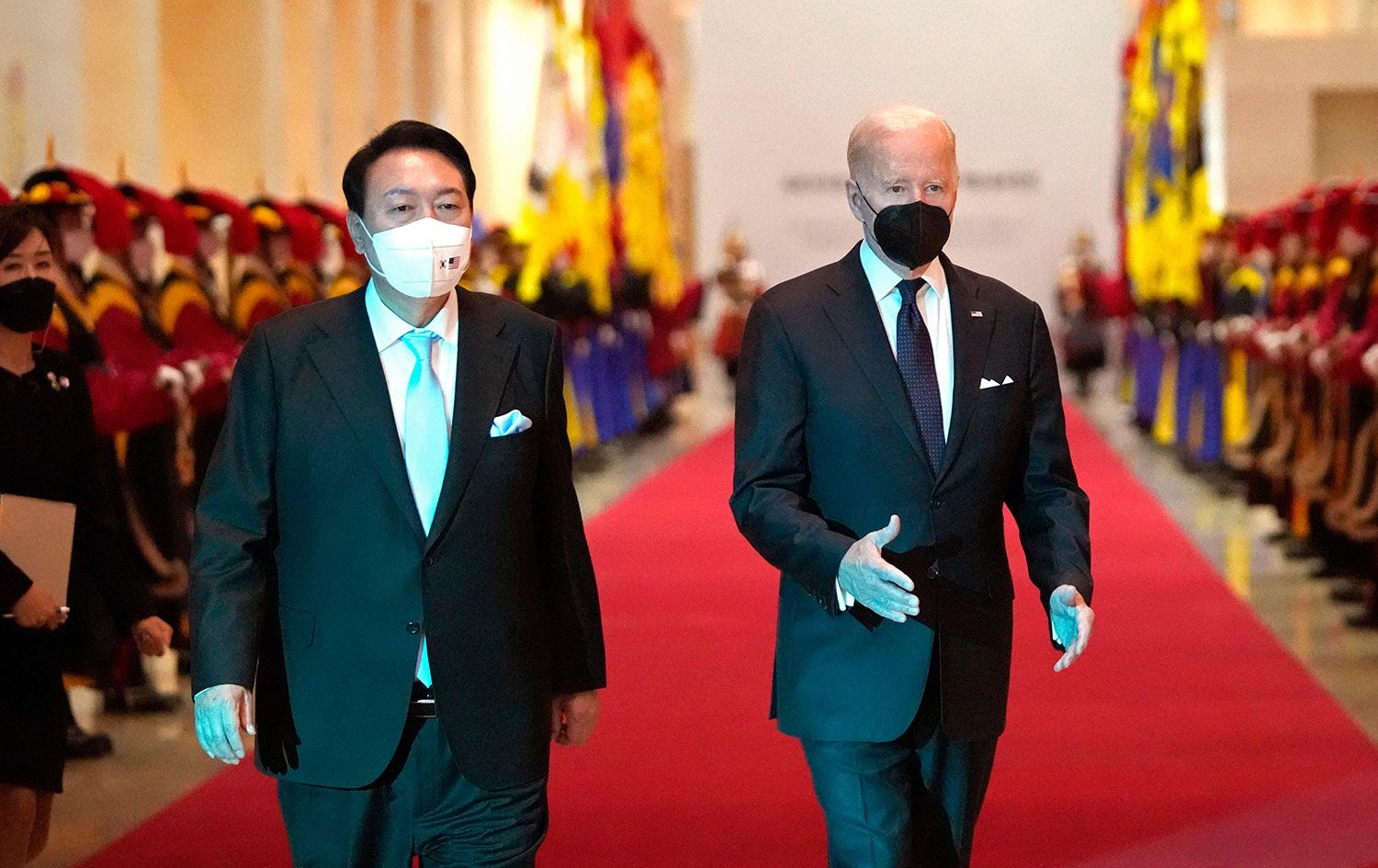 Biden, Kuzey Kore lideri ile görüşme sinyali verdi