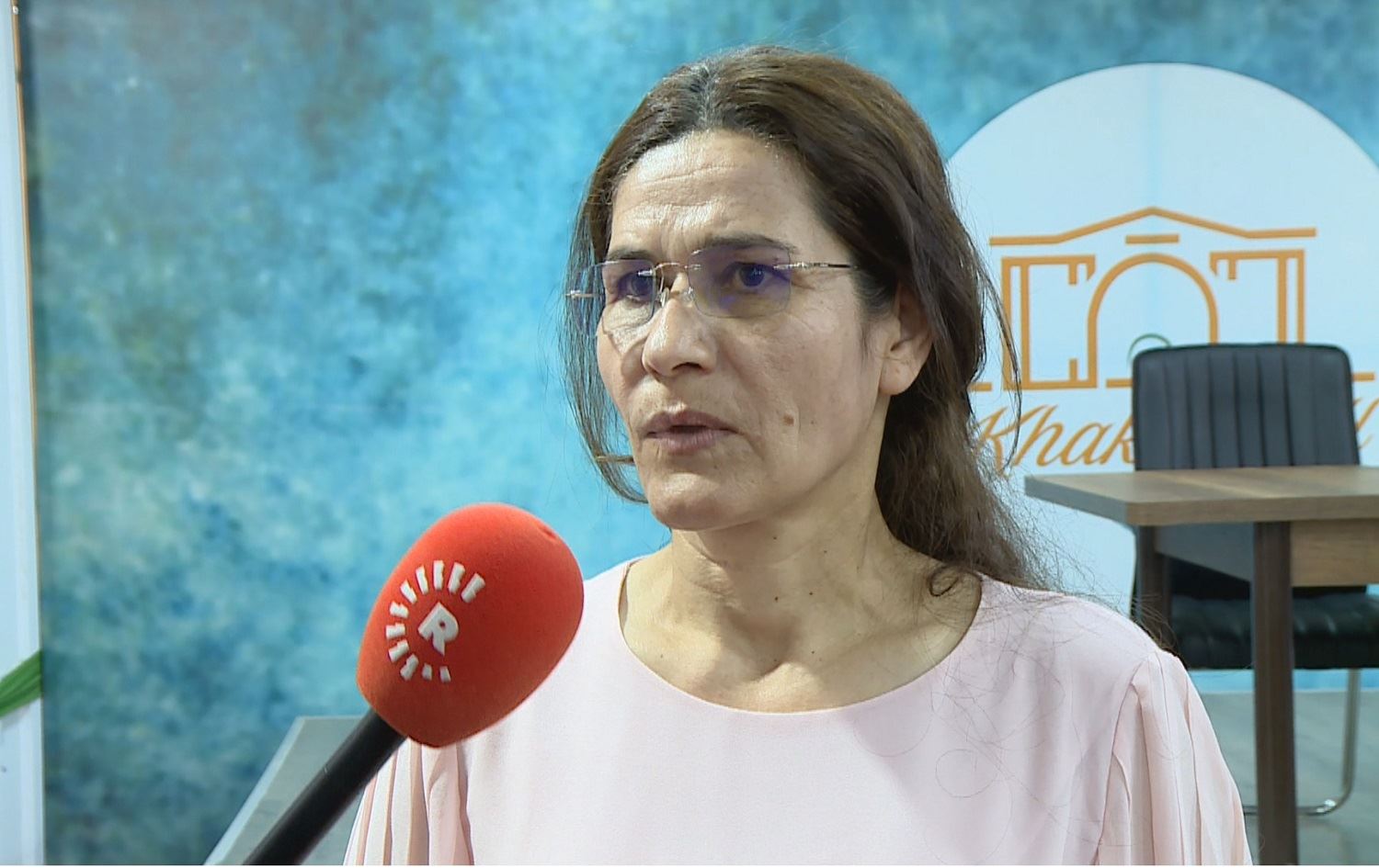 Îlham Ehmed bo Rûdawê: Nasnameya Sûriyê nûneratiya hemû Sûriyan nake