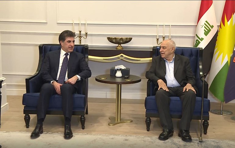 Serokê Herêma Kurdistanê Nêçîrvan Barzanî îro Yekşemî 22ê Gulana 2022 li Silêmaniyê ligel rayedarên Tevgera Goranê civiya,