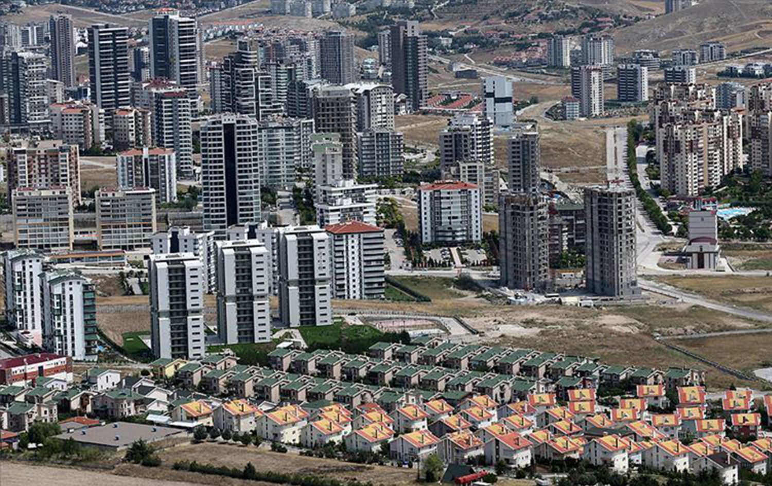 3 Bakanlık artan 'konut fiyatları' ve 'fahiş kira' gündemiyle toplandı