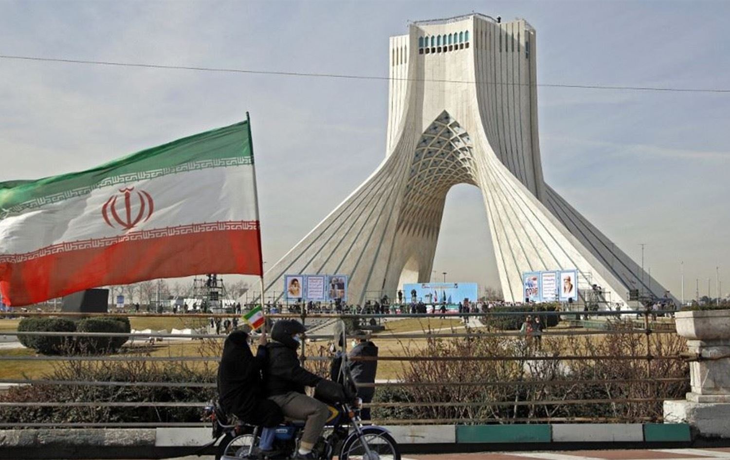 الكشف عن قاعدة للطائرات المسيرة تحت الأرض في إيران