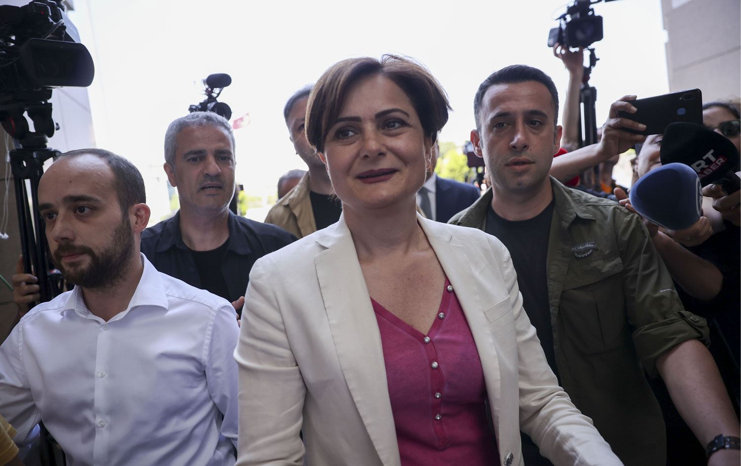 YENİLENDİ- CHP’li Kaftancıoğlu denetimli serbestlik kapsamında serbest bırakıldı