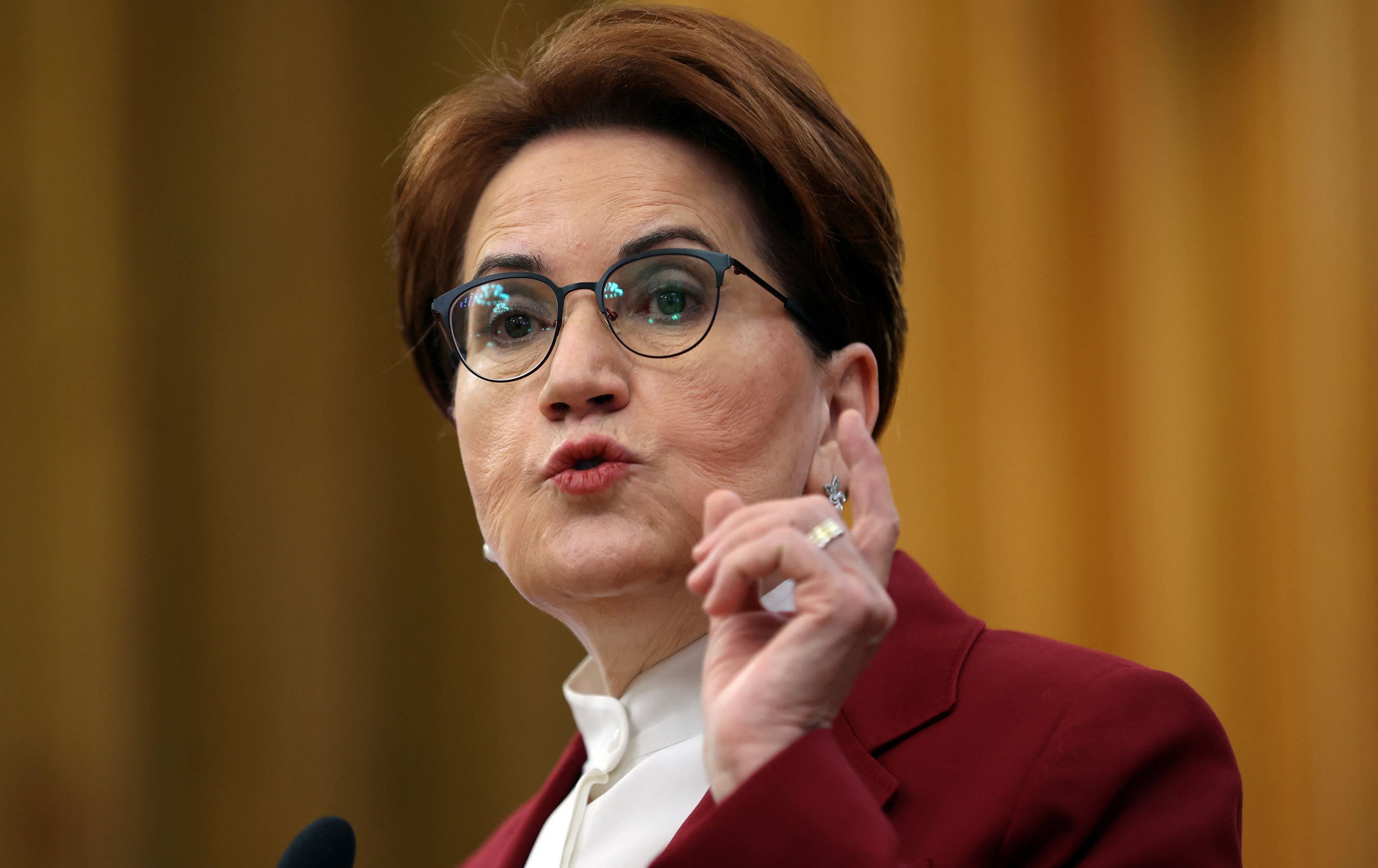 ئاکشەنەر بۆ ئەردۆغان: یاسای سۆشیاڵ میدیا دەربکرێت، دەبێت سەرەتا خۆت دەستگیر بکەیت