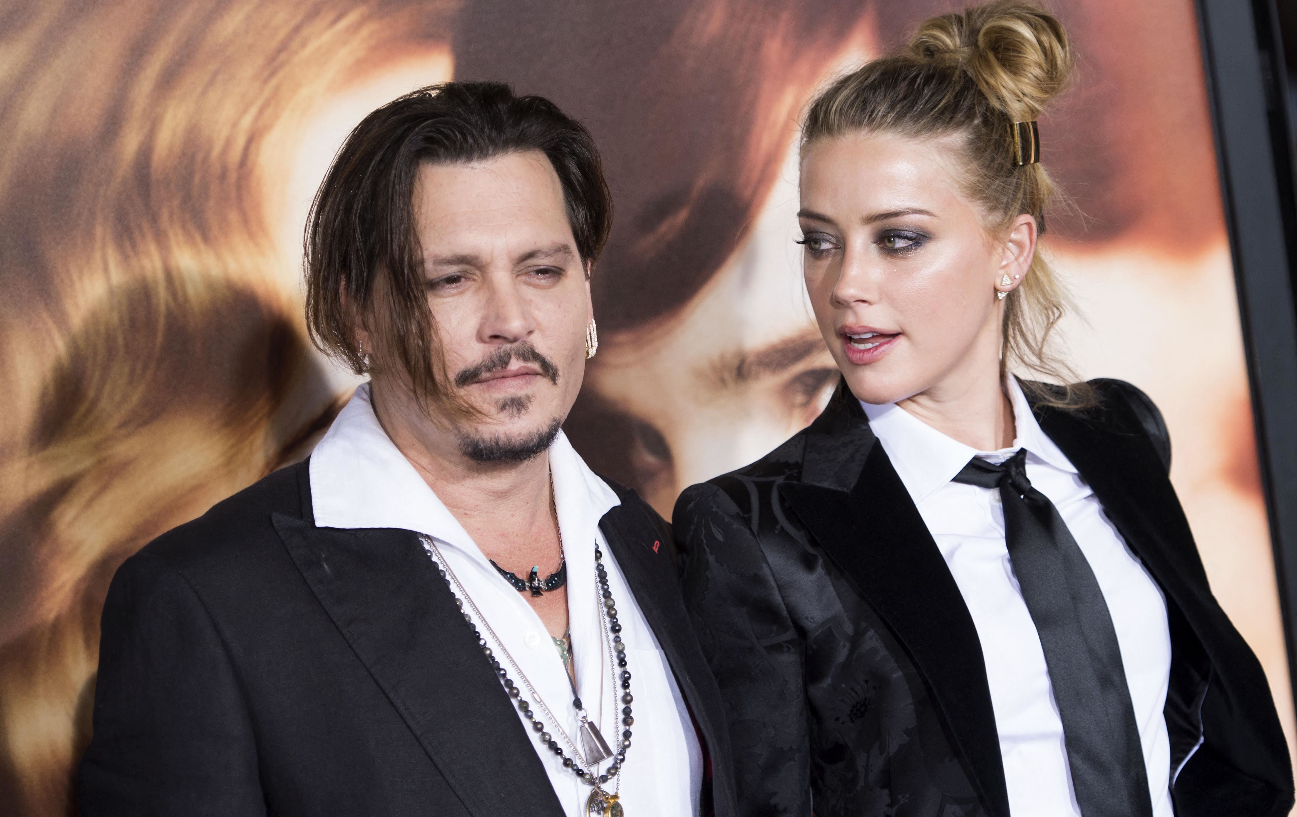 دادگەی ئەمریکا: دێپ و هێرد ناوی یەکدییان زڕاندووە