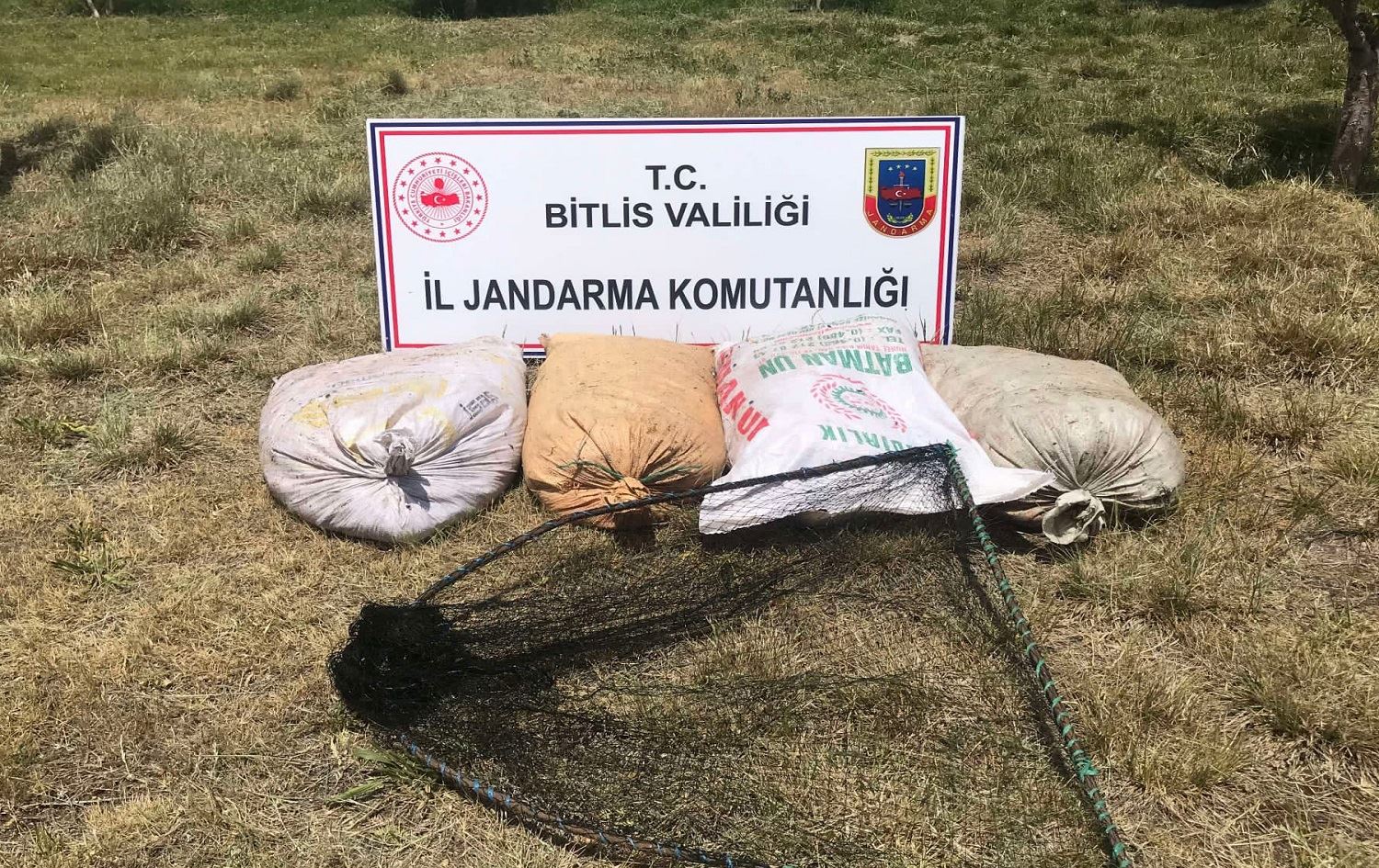 Li Bedlîsê dest bi ser 2 ton 350 kîlo masî de hat girtin
