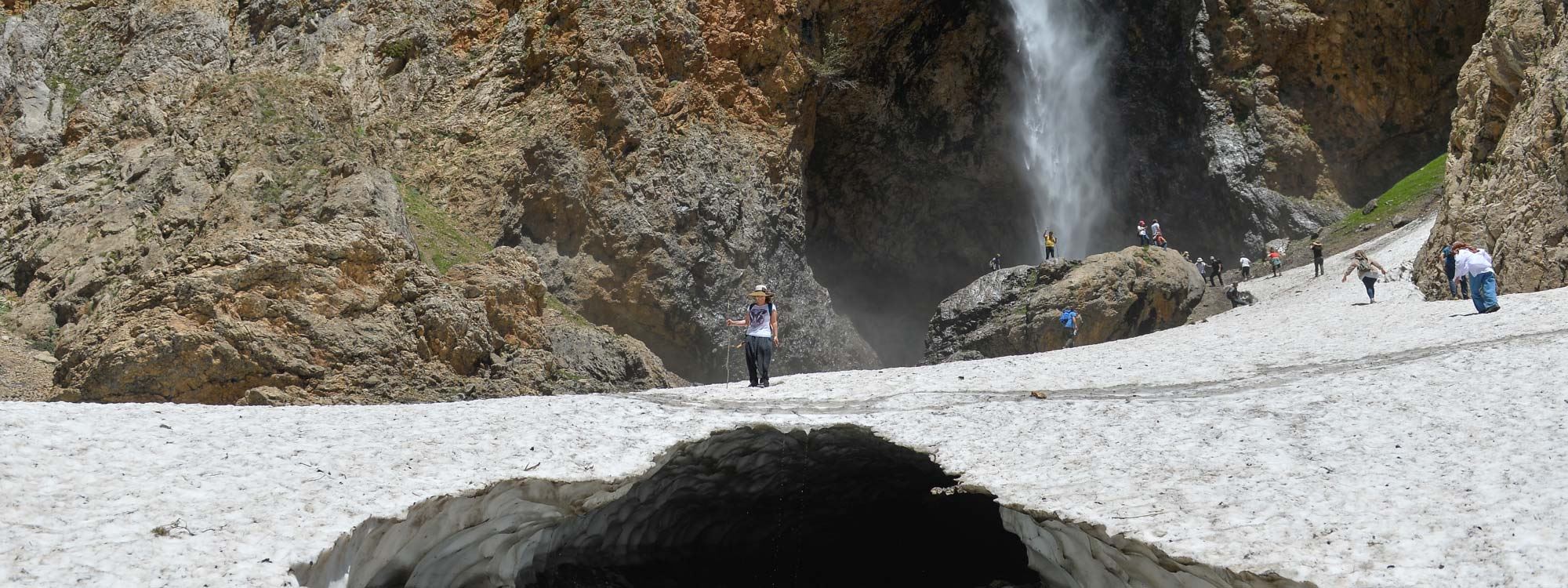 Doğa tutkunlarının vazgeçilmesi Kırkmerdiven Şelaleleri