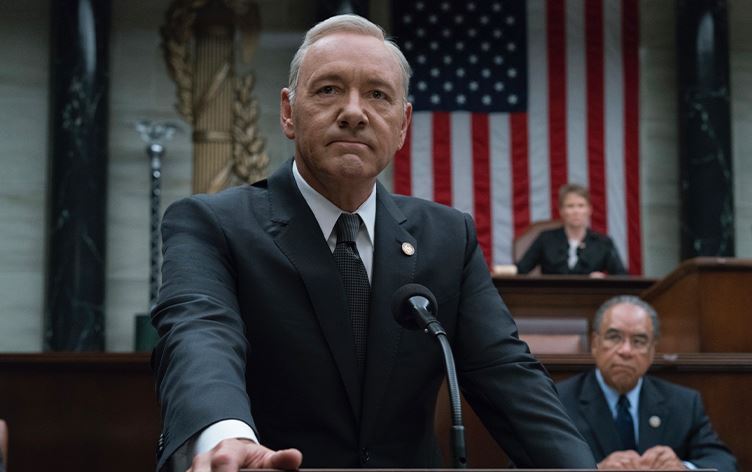 Ünlü aktör üç erkeğe cinsel taciz suçlamasıyla yargılanacak