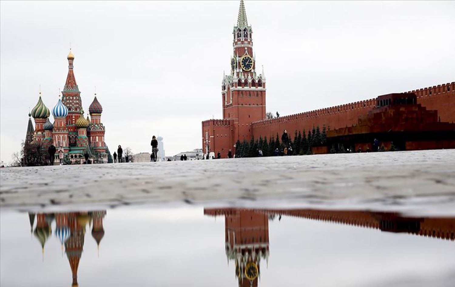 Uluslararası bir şirketten daha Rusya'dan çekilme kararı