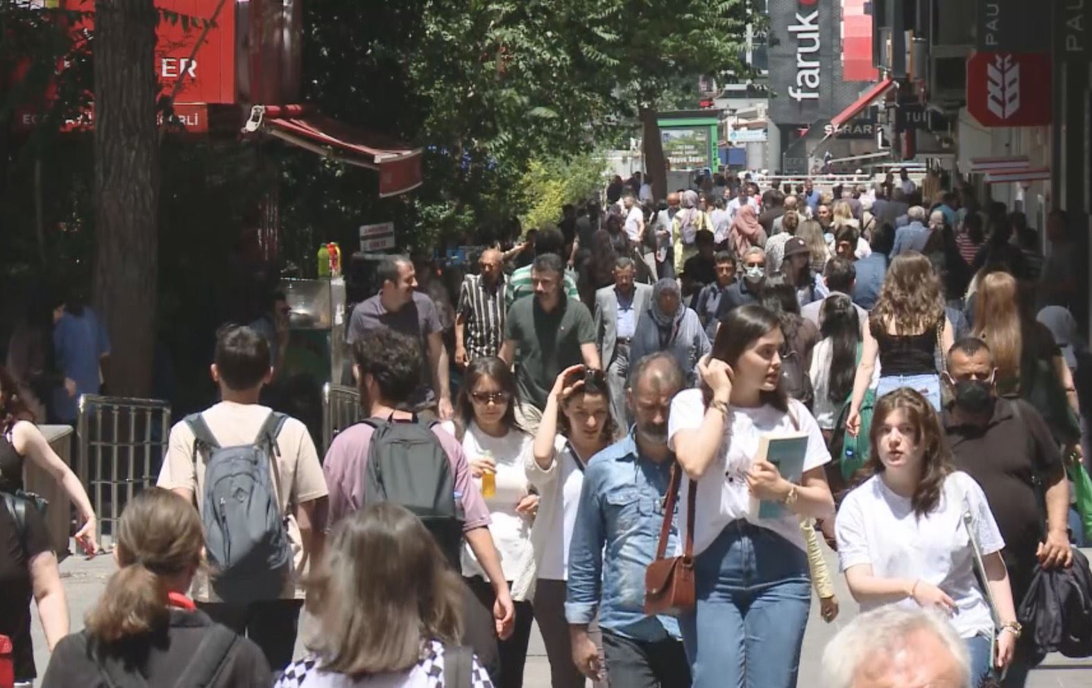 لە تورکیا رەگەزپەرستی دژی پەنابەرانی سووری زیادیکردووە