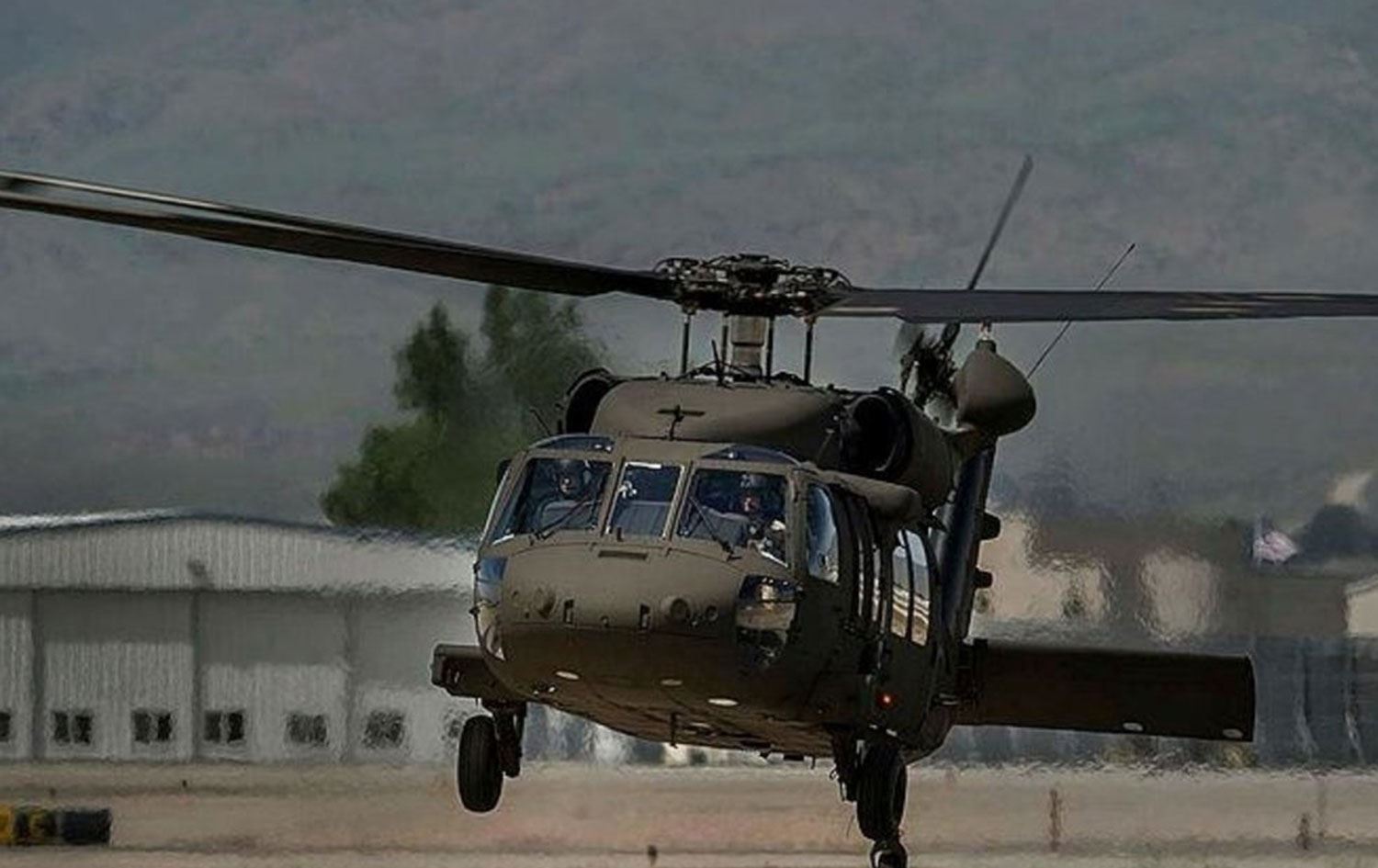 Hûrgiliyên operasyona Cerablûsê: Berpirsê DAIŞê bi helîkopteran veguhestin Kobaniyê