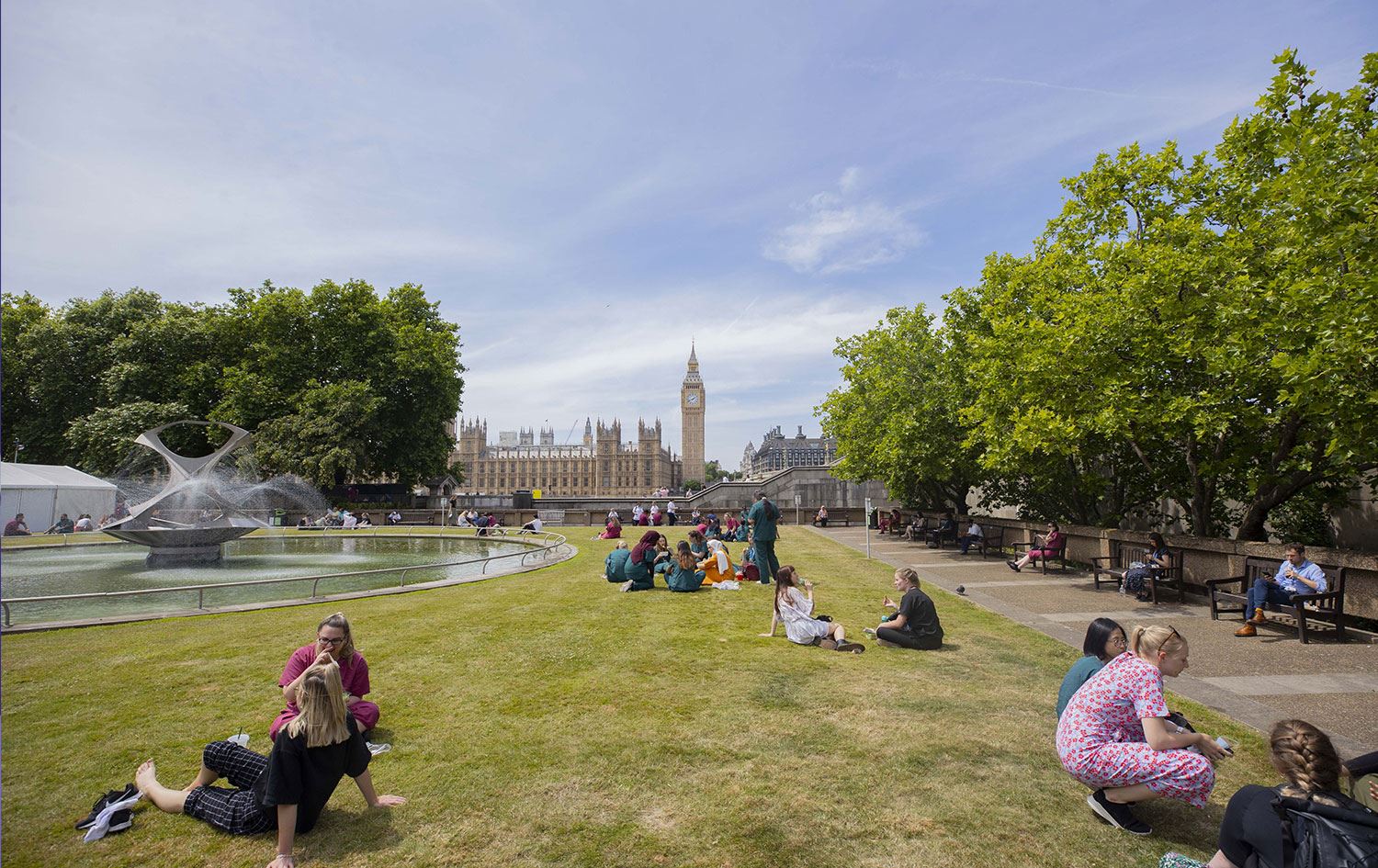 Sıcak hava dalgası Batı Avrupa'da turuncu alarm verdirdi