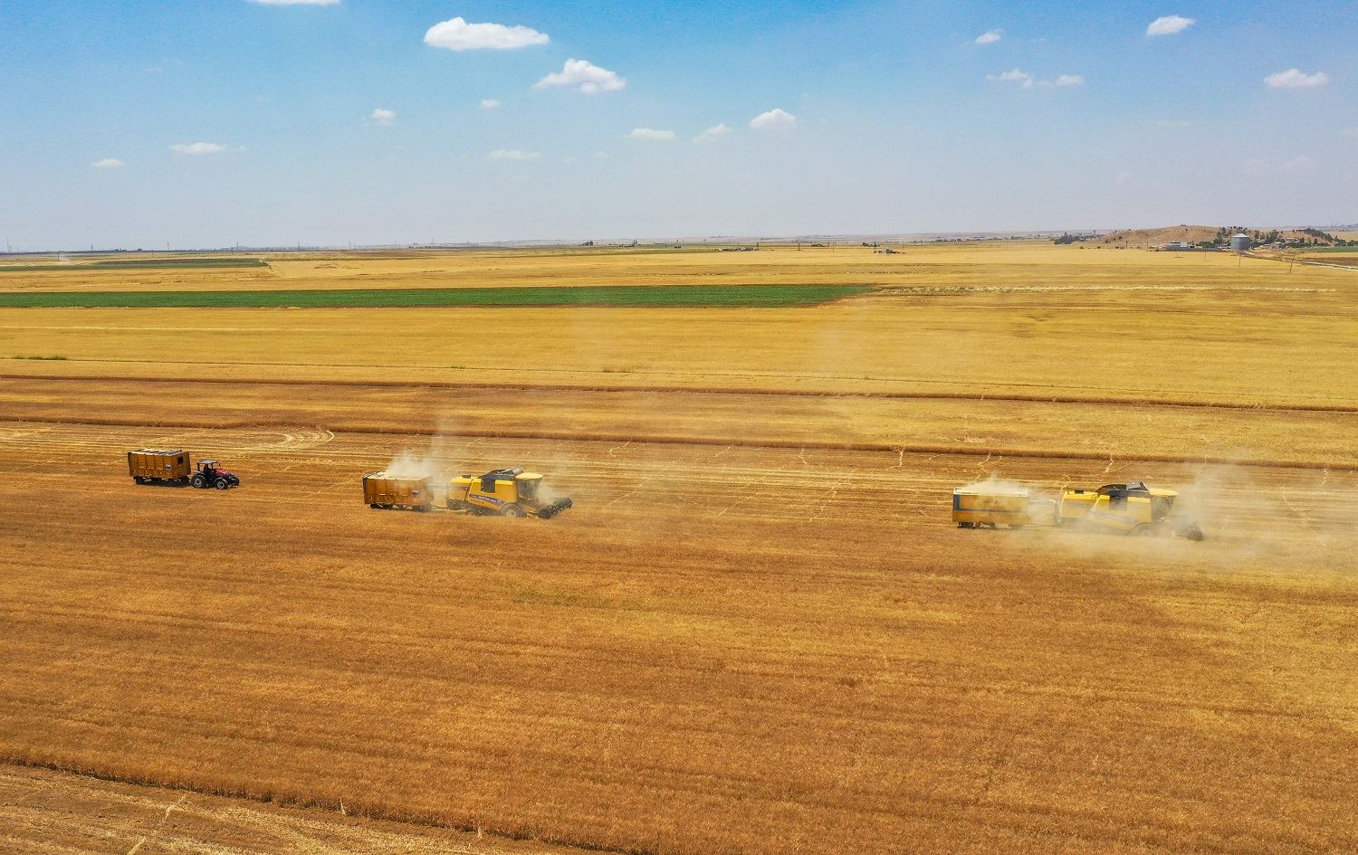 Makîneyên genimdirûnê berê xwe dan Deşta Mezopotamya