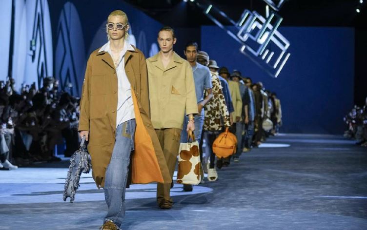 هەفتەی نمایشی جلوبەرگی میلان بۆ پیاوان بەڕێوەدەچێت