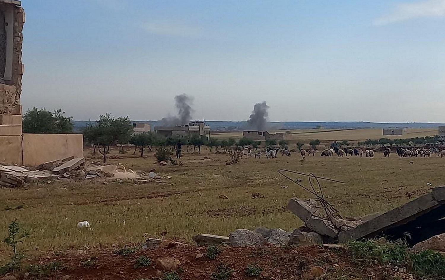 Hêzên Tirkiyê Til Rifet û gundên Şehbayê topbaran kirin