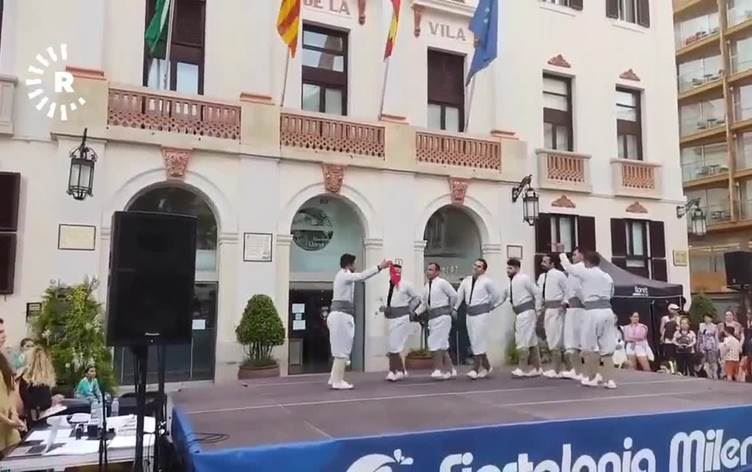 Urmiye Dilan Folklor Ekibi, Barselona'da ikinci oldu
