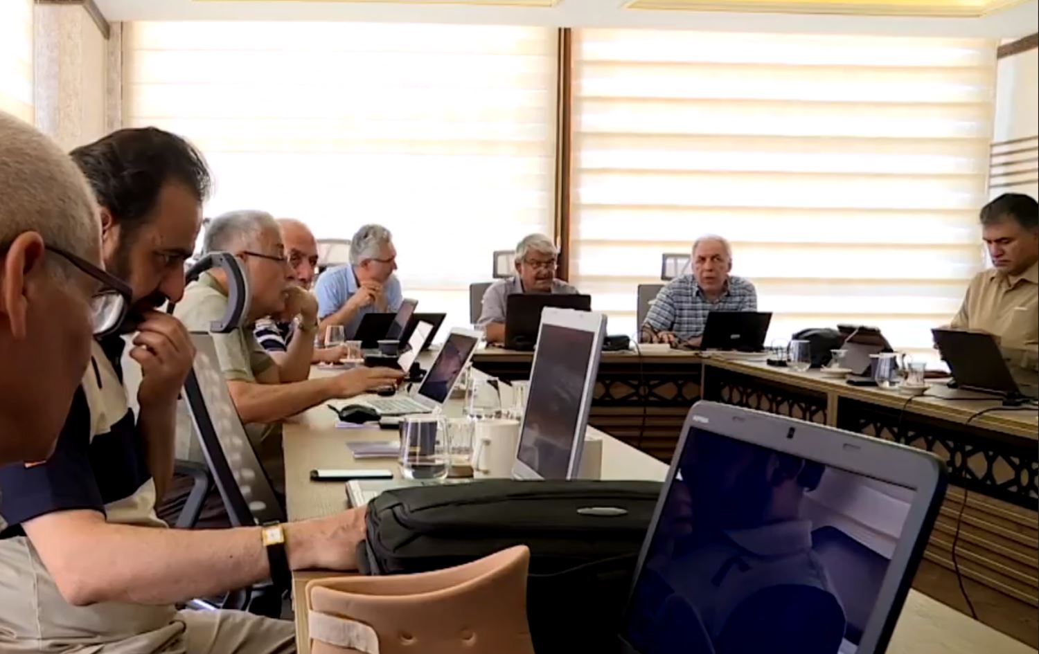 Koma Kurmancî ya Enstîtuya Kurdî ya Parîsê li Qoserê civiya