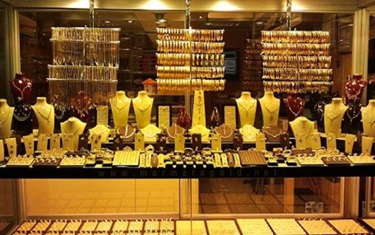 Diyarbakır'da müşterilerini dolandıran 6 kuyumcu Adana’da yakalandı