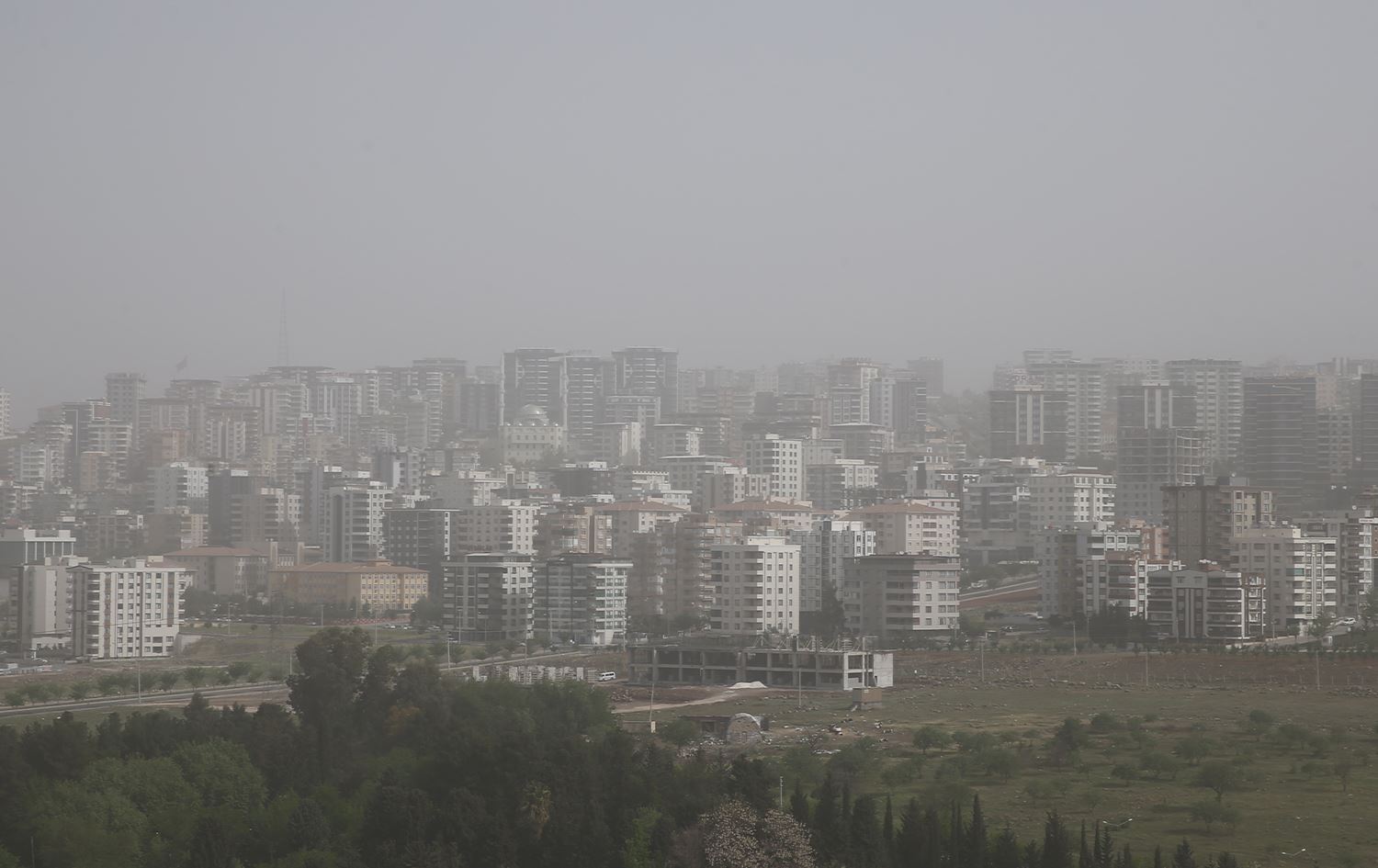 Îro tozbarîn 14 bajarên Bakurê Kurdistanê dide ber xwe