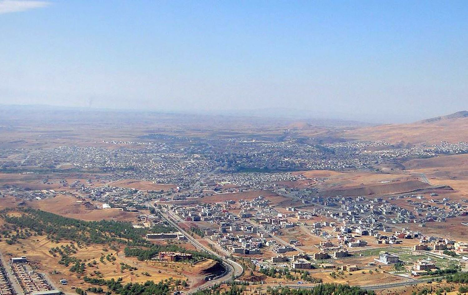 Bahozê li Koyê 20 stûnên elektrîkê xistine xwarê