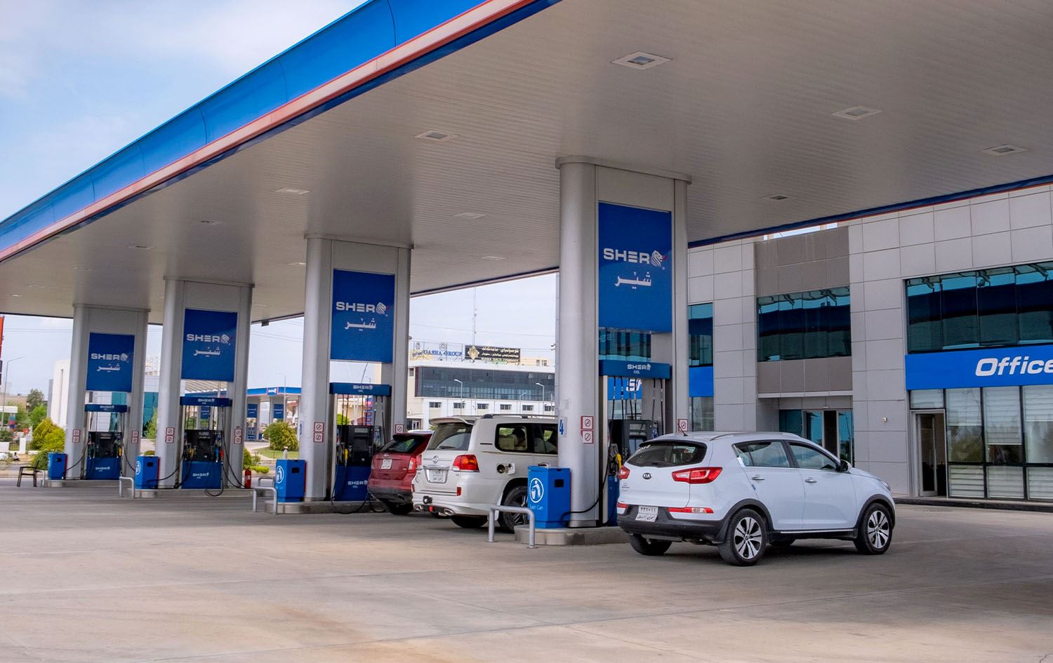 پارێزگاری هەولێر: لەمەودوا بەنزینی 690 دیناری تەنیا بۆ پاس و تەکسی دەبێت