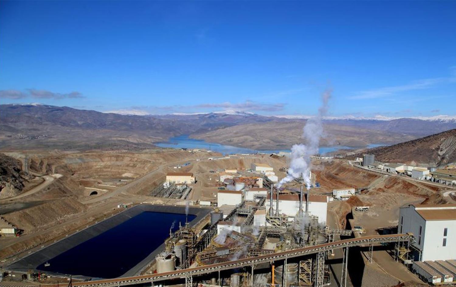 Bakanlık Erzincan’daki altın madeni işletmesinin faaliyetini durdurdu