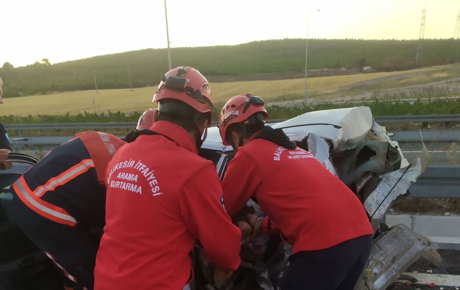 Katliam gibi kaza: 2’si çocuk 5 ölü!