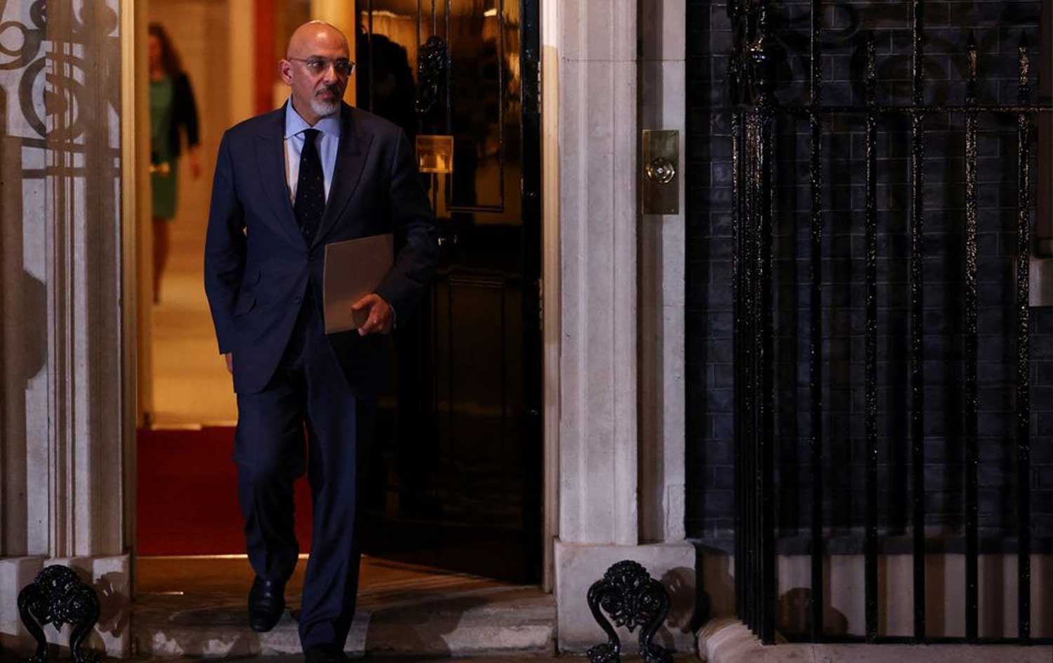 İngiltere Başbakanı, istifa eden Maliye Bakanı'nın yerine Kürt Bakan Nedim Zehawi'yi atadı