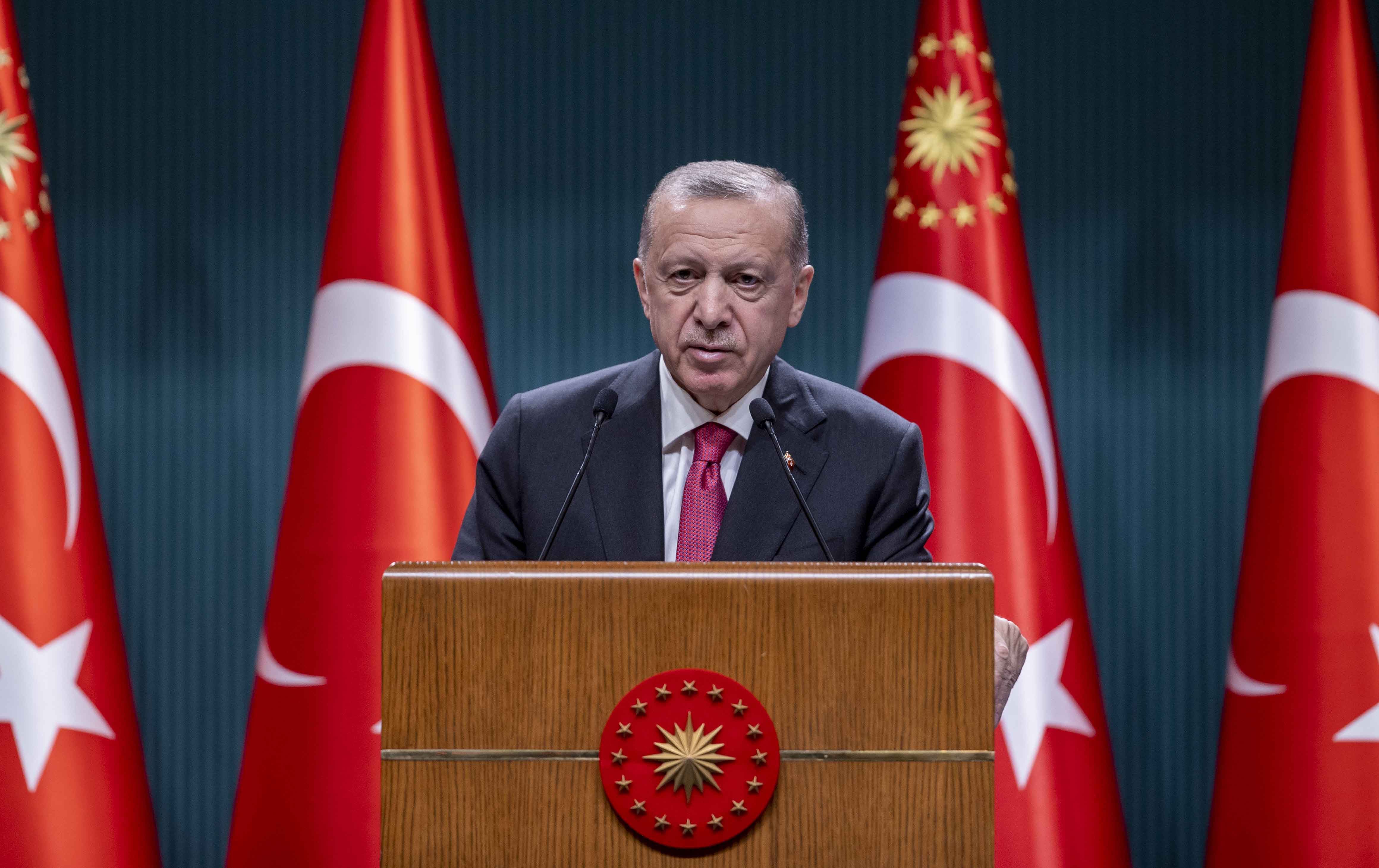 ئەردۆغان: بە فەرمی یەپەگە و پەیەدە و فەتۆ لە لیستی تیرۆری ناتۆ تۆمارکران