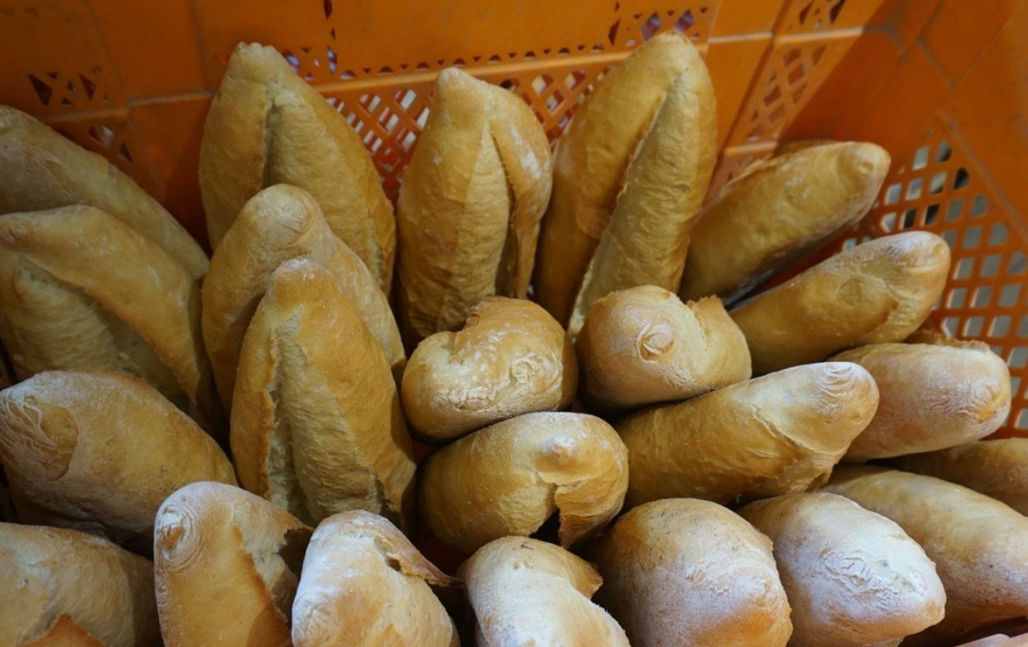 Li Stenbolê bihayê nan bo 4 lîre hat zêdekirin