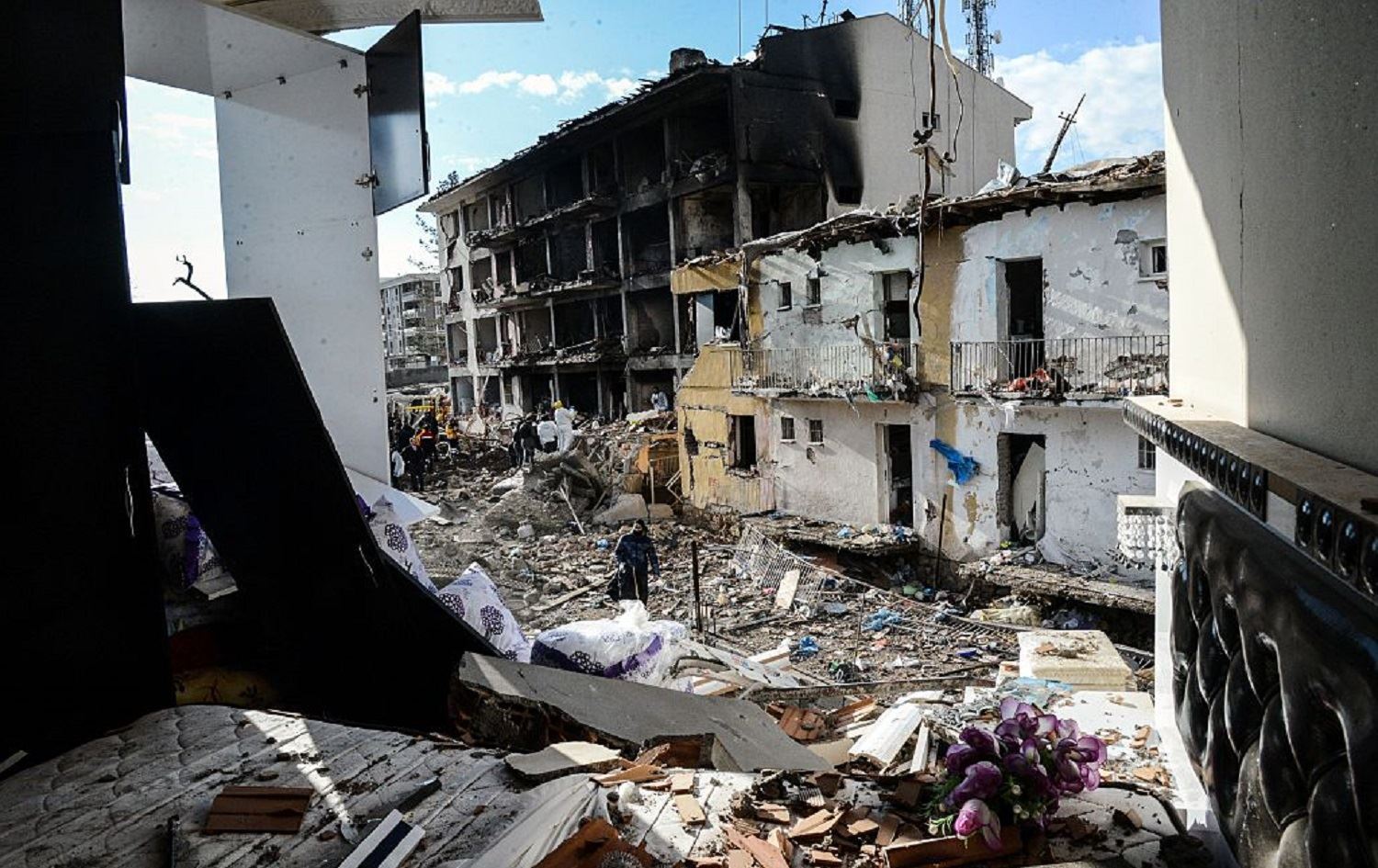 Tirkiye: Di qedexeyên Cizîrê de mafê jiyanê nehatiye binpêkirin