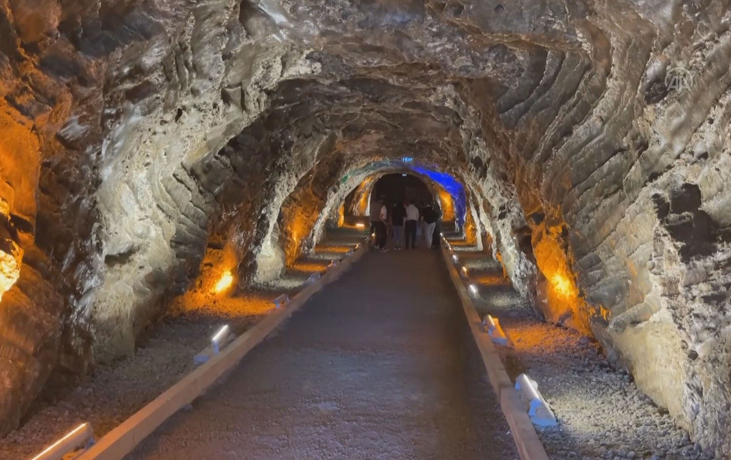 لە ساڵێکدا 80 هەزار گەشتیار چوونەتە 'ئەشکەوتی خوێ' لە باکووری کوردستان