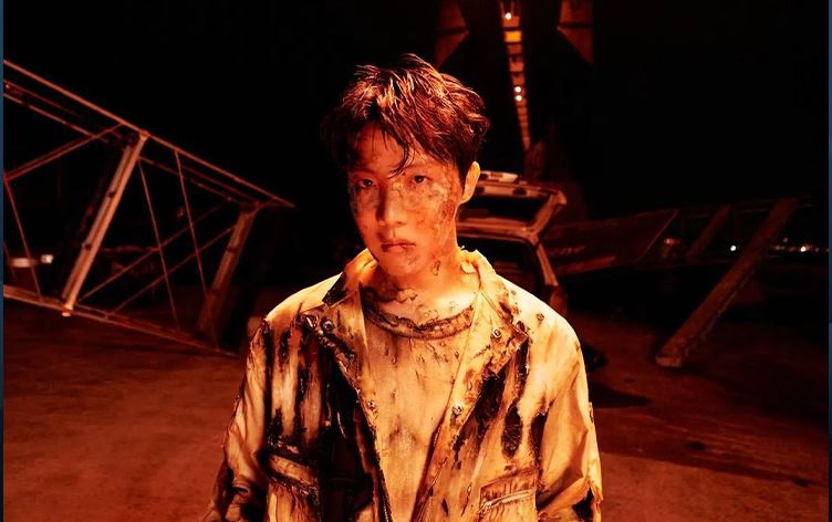 ئەندامێکی بی تی ئێس یەکەم بەرهەمی بڵاودەکاتەوە