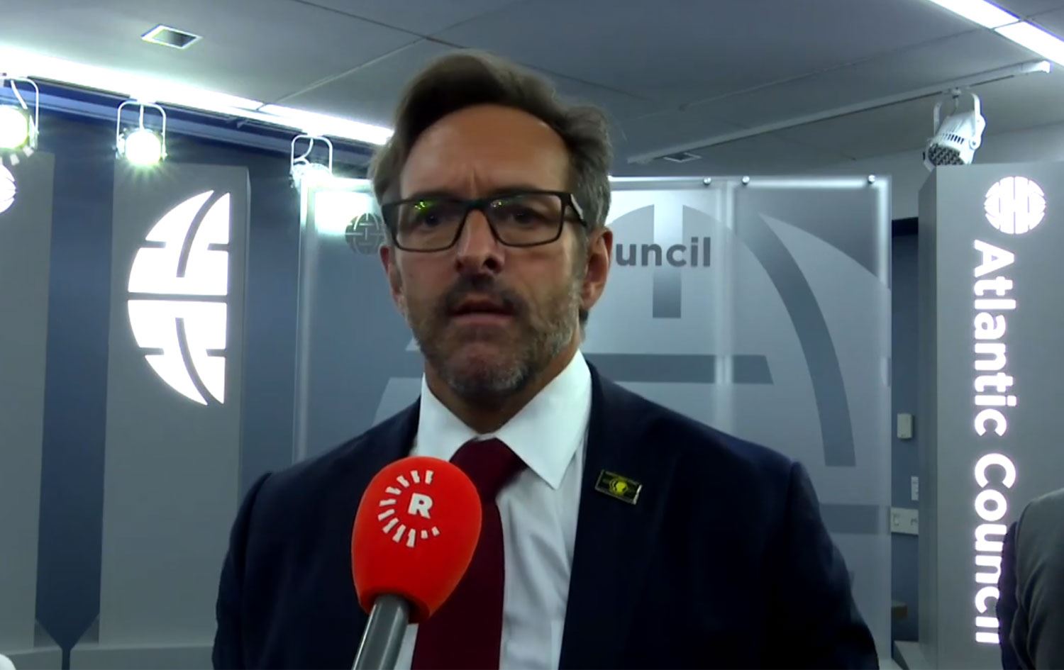 ABD'li yetkili: Rehinelerle ilgili Tahran'la dolaylı görüşmelerimiz var