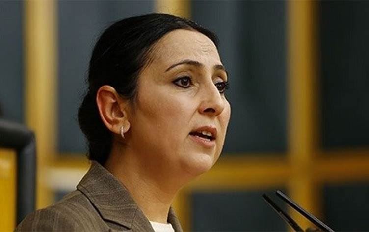 AYM, Figen Yüksekdağ’la ilgili hak ihlali kararı verdi