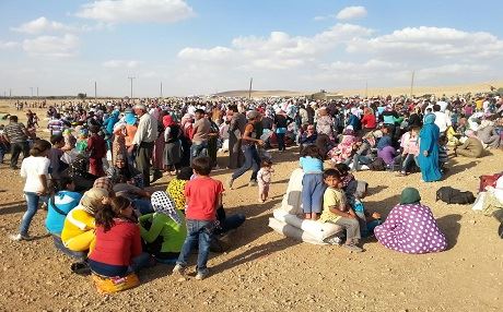 Suriyeli aktivist: IŞİD Kobani'ye doğru ilerliyor