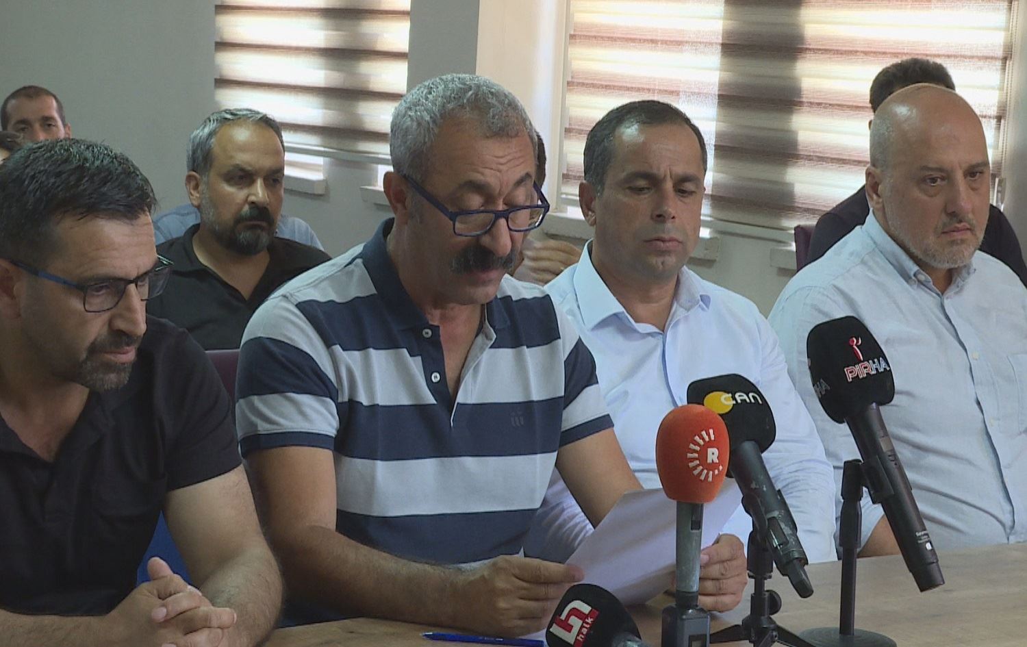 Nerazîbûn li ser qedexekirina konsertên li Dêrsimê berdewam in