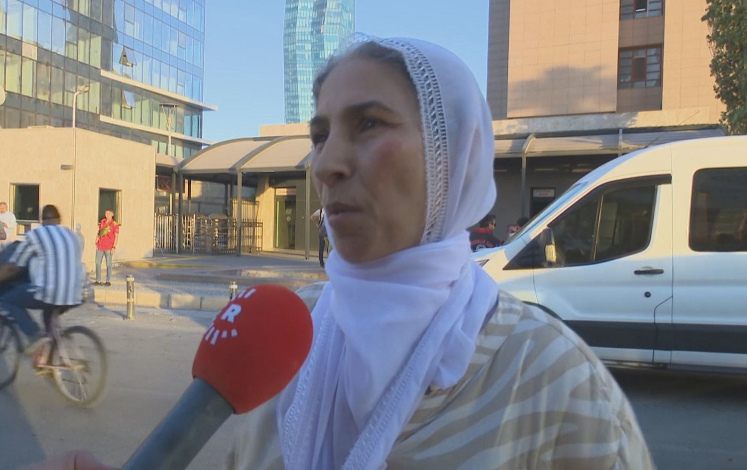 Dayîka Deniz Poyraz: Mixabin edalet pêk nehat