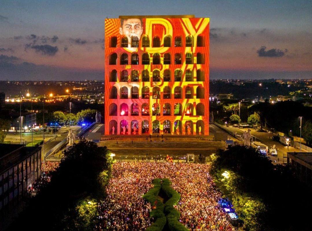 ڤیدیۆ؛ لە رۆما پێشوازییەکی شاهانە لە دیبالا کرا