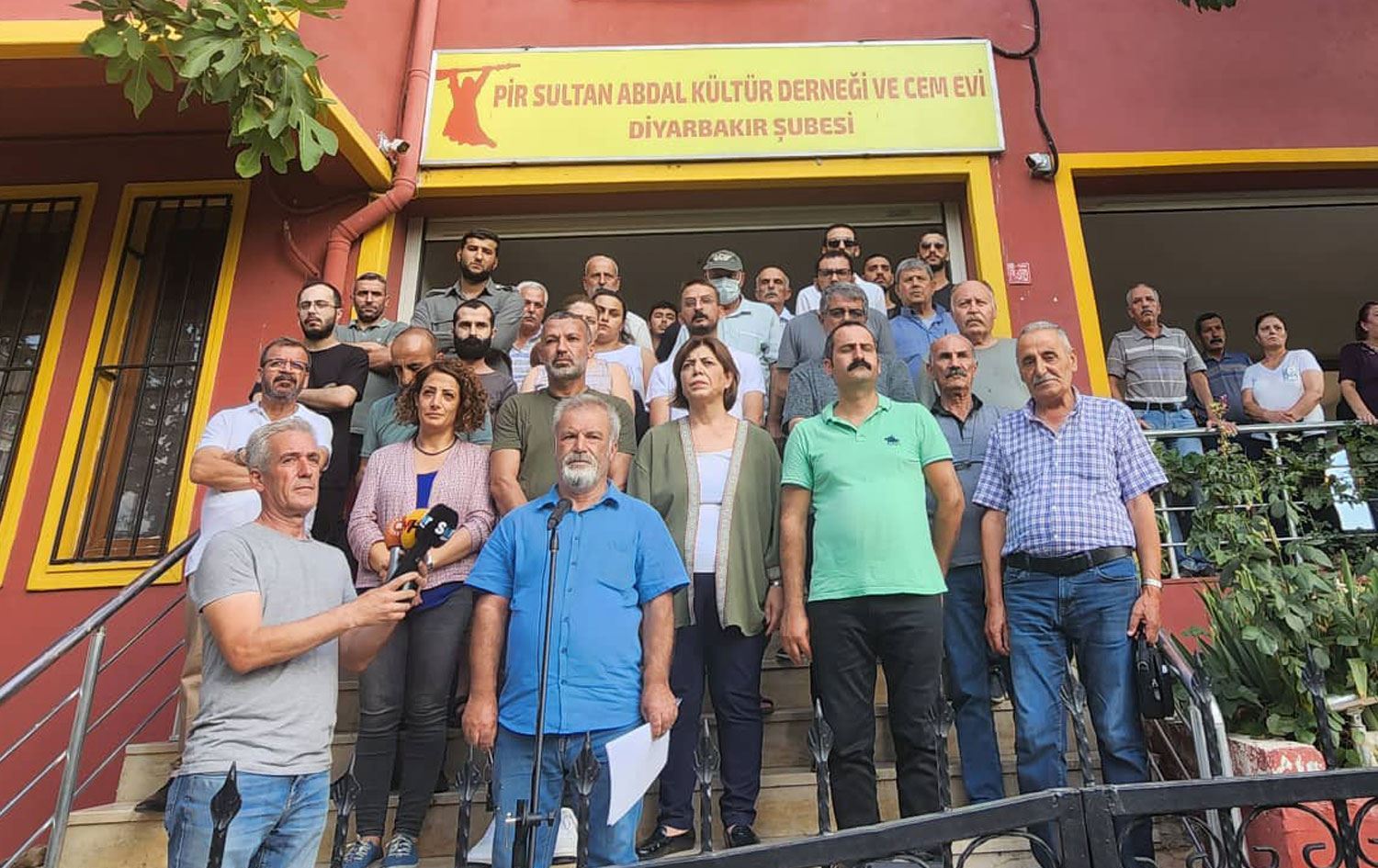 Soylu: Cemevi saldırılarına ilişkin yeni gözaltılar var