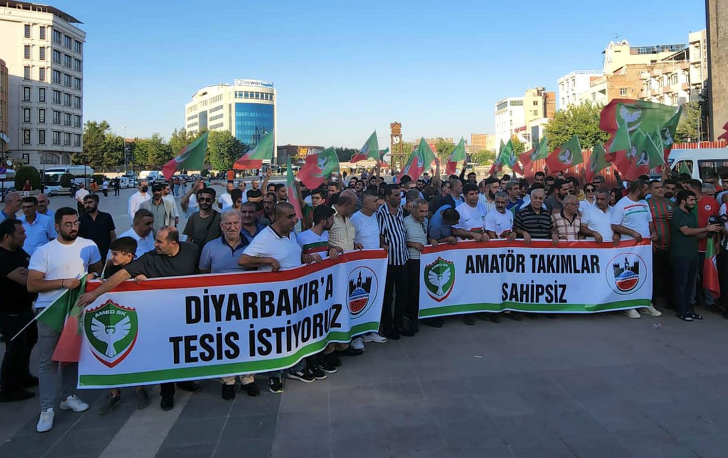 Amedspor ve Diyarbekirspor: Stadyum gelirleri bize de verilmezse boykot edeceğiz