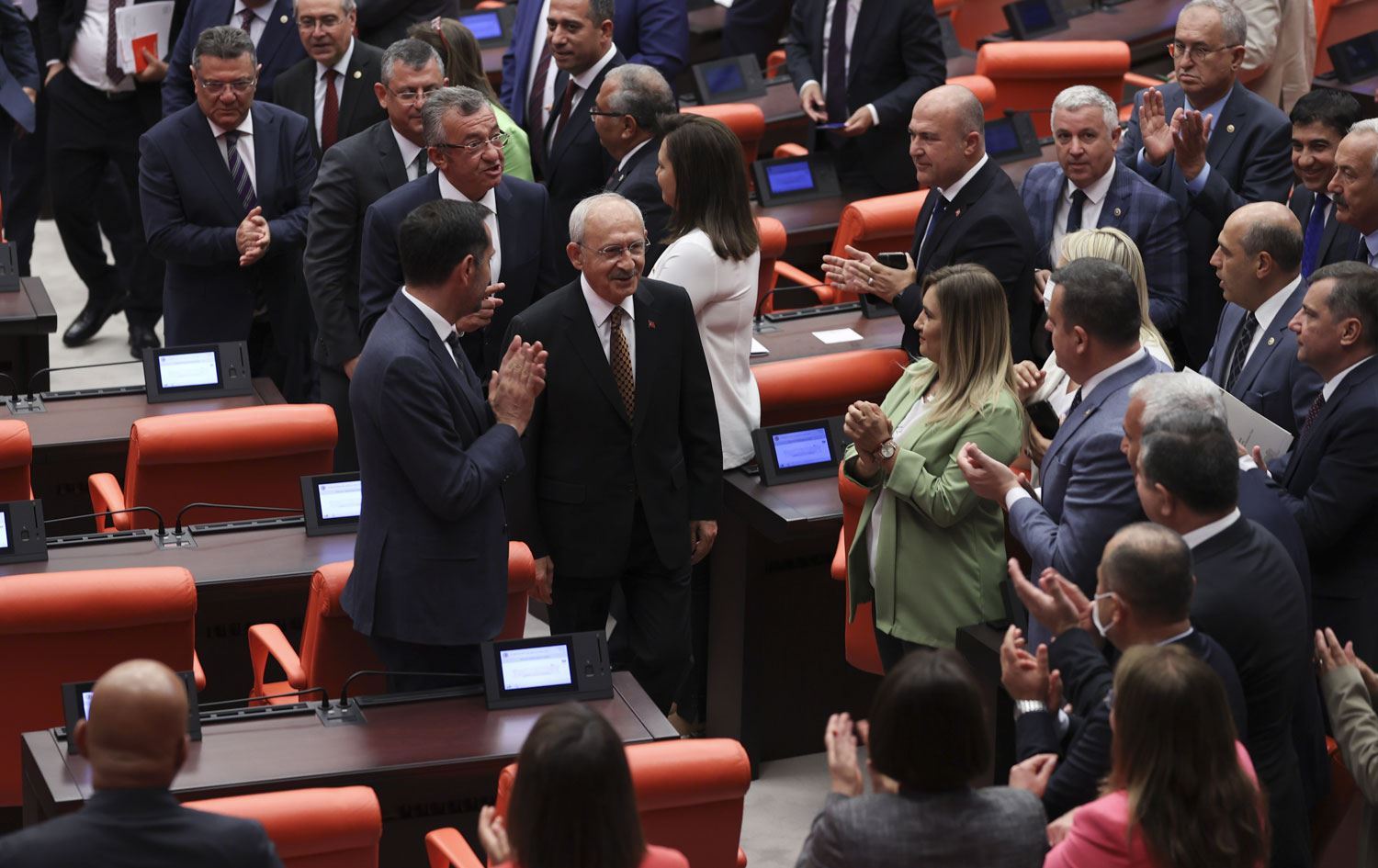 Partiyên opozîsyona Tirkiyê nekarîn parlamentoyê kom bike