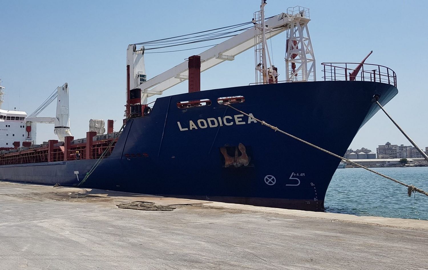 Balyozxaneya Ukryana: Keştiya Laodicea genimê me yê dizî dibe Sûriyê