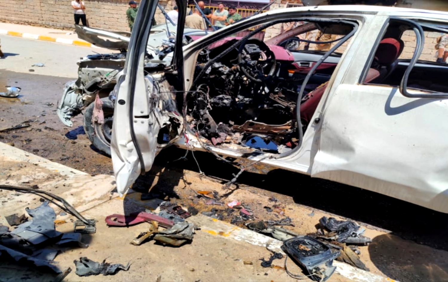 بۆمب بە یەکێک لە ئۆتۆمبێلەکانی حەیدەر شەشۆدا دەتەقێتەوە