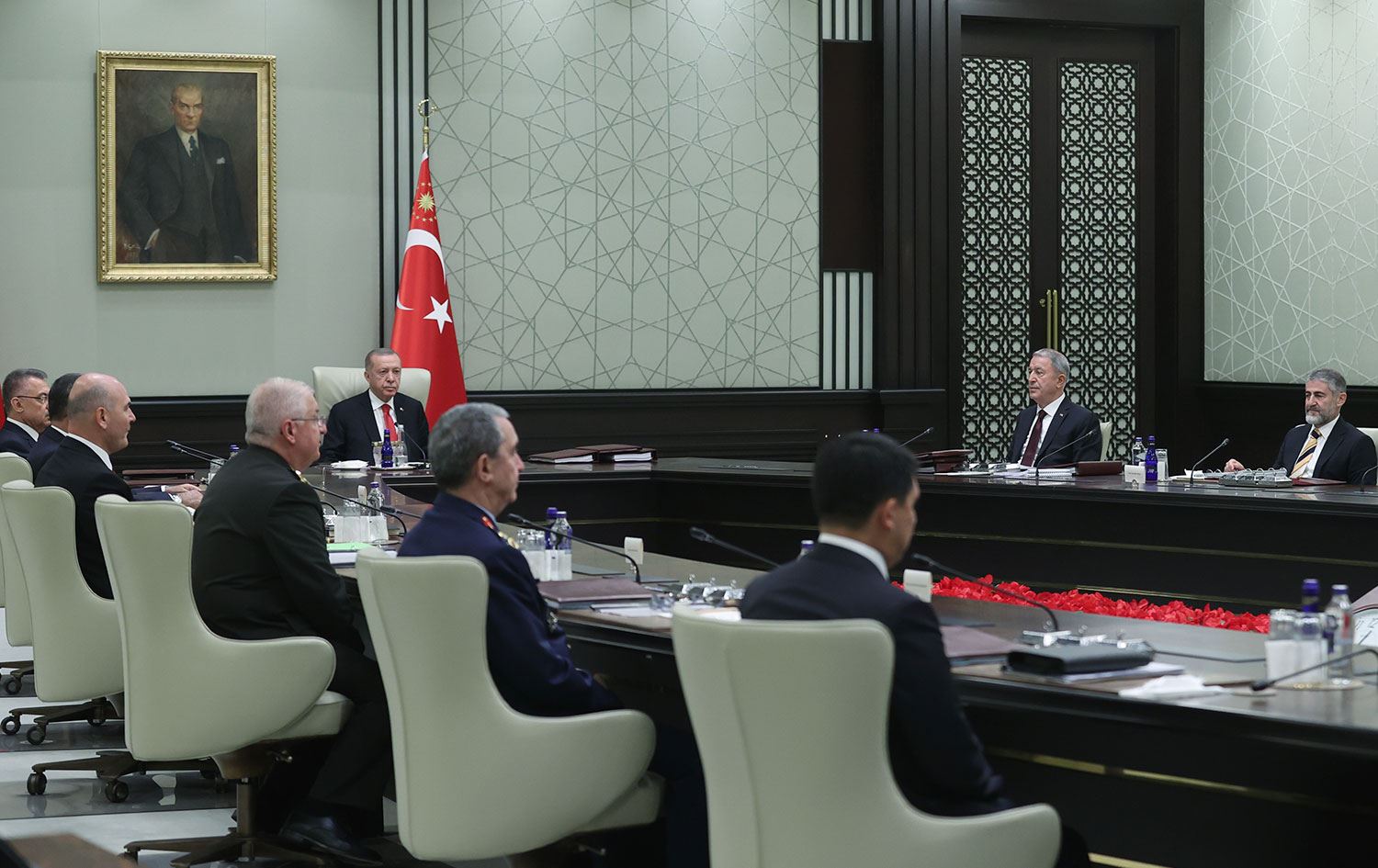 Yüksek Askeri Şura toplandı, Genelkurmay Başkanı Güler’in görev süresi uzatıldı