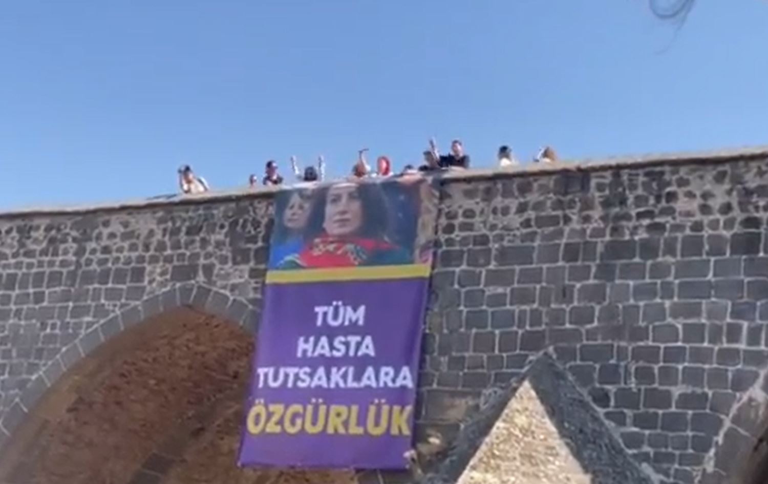 Tevgera Jinên Azad: Divê Aysel Tugluk bê azadkirin