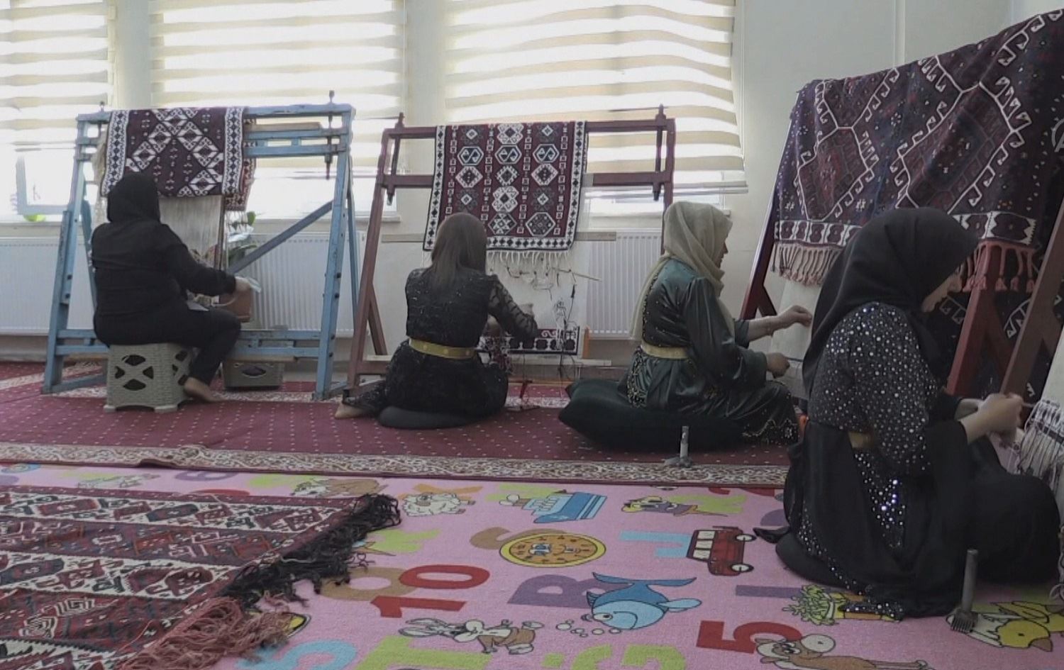 Hemû neqşên li ser merş û xalîçeyên Colemêrgê xwedî wate ne